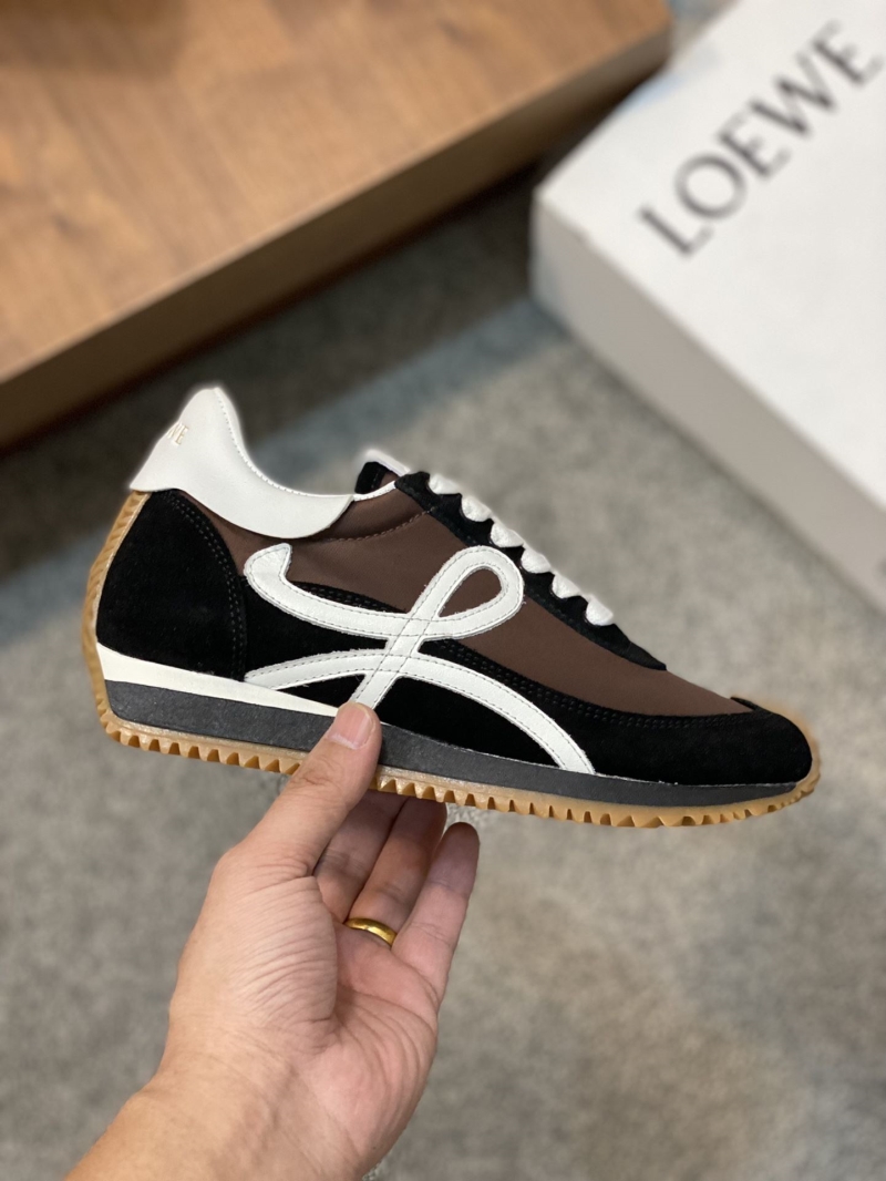 Loewe Sneakers